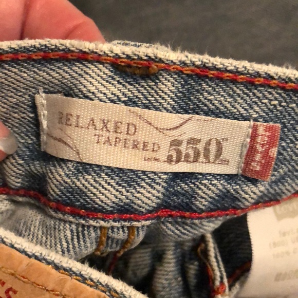 👖HIGH WAISTED VINTAGE LEVIS👖 - Picture 5 of 5